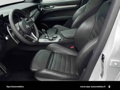 Photo 13 Alfa Romeo Stelvio  2.2 210 ch Q4 AT8