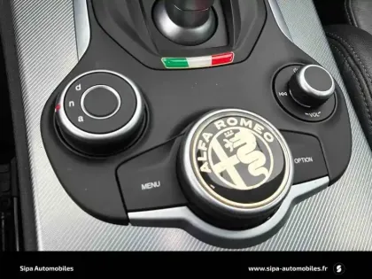 Photo 32 Alfa Romeo Stelvio  2.2 210 ch Q4 AT8