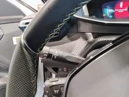 Photo 20 Peugeot 2008 Gén. II Ph1 NG GT Pack 5