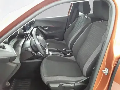 Photo 10 Peugeot 2008  BlueHDi 110 S&S BVM6