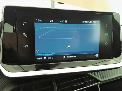 Photo 14 Peugeot 2008  BlueHDi 110 S&S BVM6