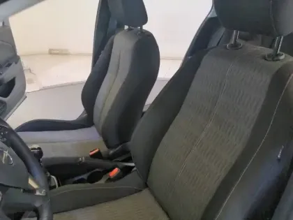 Photo 8 Opel Corsa  1.2 Turbo 100 ch BVM6