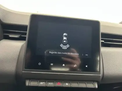 Photo 31 Renault Clio  SOCIETE BLUE DCI 85