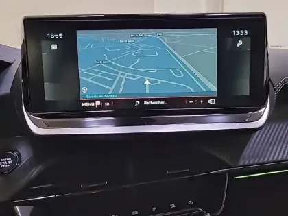 Photo 18 Peugeot 2008  PureTech 130 S&S EAT8