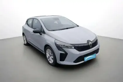 Photo 6 Renault Clio  E-Tech full hybrid 145 ch GSR2