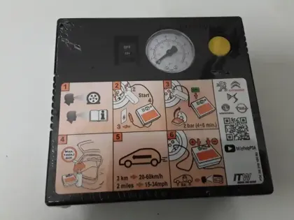 Photo 61 Peugeot 2008  Hybrid 145 e-DCS6