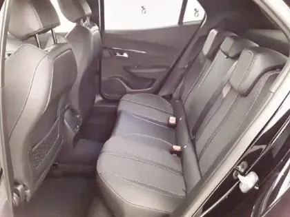 Photo 53 Peugeot 2008  Hybrid 145 e-DCS6