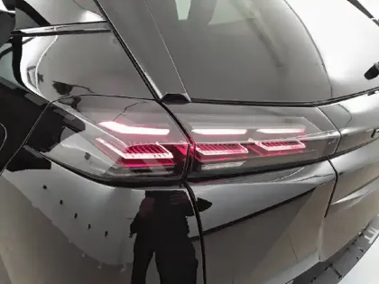 Photo 58 Peugeot 2008  Hybrid 145 e-DCS6