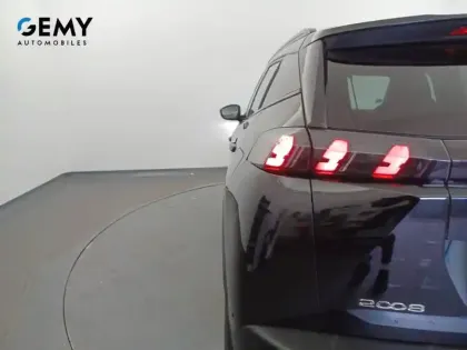 Photo 16 Peugeot 2008  PureTech 130 S&S EAT8