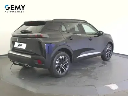 Photo 17 Peugeot 2008  PureTech 130 S&S EAT8