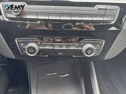 Photo 16 BMW X1  sDrive 18i 136 ch DKG7