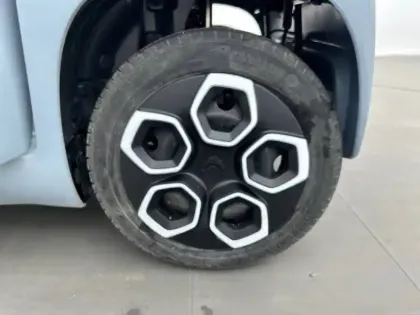 Photo 12 Citroën C-Zéro AMI