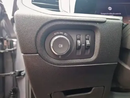 Photo 18 Opel Grandland  Hybrid 225 ch BVA8