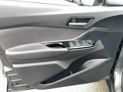 Photo 11 Toyota C-HR  Hybride 1.8L