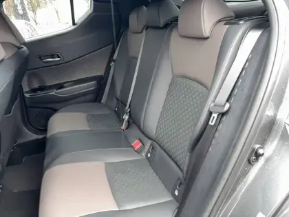 Photo 26 Toyota C-HR  Hybride 1.8L