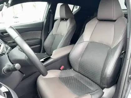 Photo 7 Toyota C-HR  Hybride 1.8L