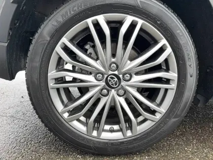 Photo 8 Toyota C-HR  Hybride 1.8L