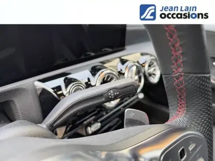 Photo 12 Mercedes Classe A  200 d 8G-DCT