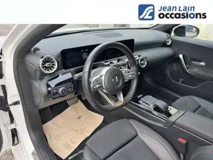 Photo 10 Mercedes Classe A  200 d 8G-DCT