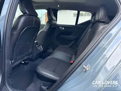 Photo 14 Volvo Xc40  T3 163 ch Geartronic 8