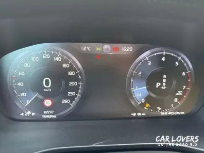 Photo 21 Volvo Xc40  T3 163 ch Geartronic 8