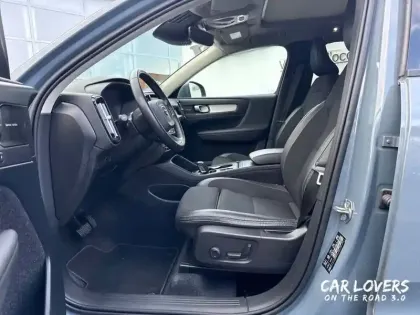 Photo 10 Volvo Xc40  T3 163 ch Geartronic 8