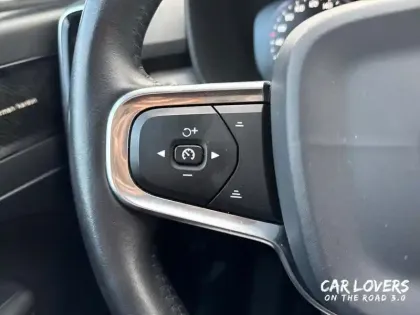 Photo 22 Volvo Xc40  T3 163 ch Geartronic 8