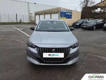 Photo 31 Peugeot 208  PureTech 75 S&S BVM5