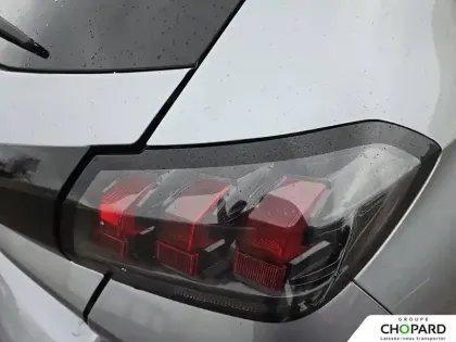 Photo 27 Peugeot 208  PureTech 75 S&S BVM5