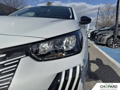 Photo 85 Peugeot 208  100 S&S BVM6