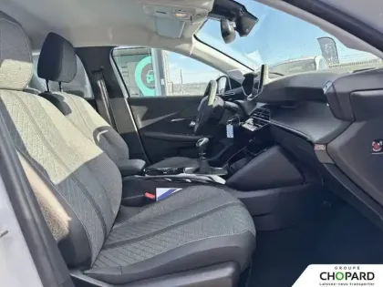 Photo 44 Peugeot 208  100 S&S BVM6