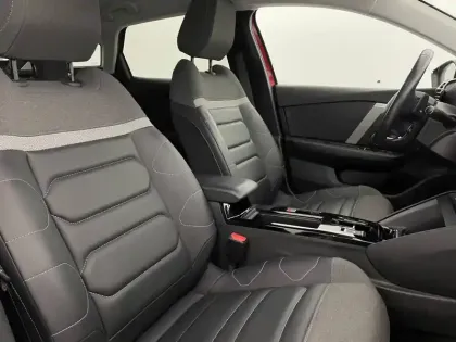 Photo 48 Citroën C4  PureTech 130 S&S EAT8