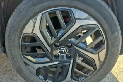 Photo 11 Citroën C4  PureTech 130 S&S EAT8