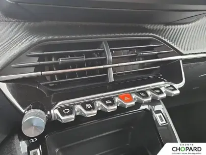 Photo 21 Peugeot 208  Electrique 50 kWh 136ch