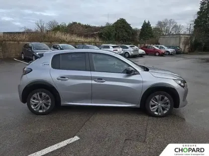 Photo 35 Peugeot 208  Electrique 50 kWh 136ch