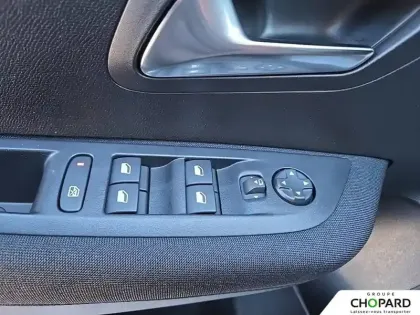 Photo 23 Peugeot 208 Gén. II Ph1 NG Active Pack 5