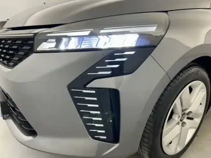 Photo 57 Renault Clio Gén. V (BJA) Ph2 Evolution 5