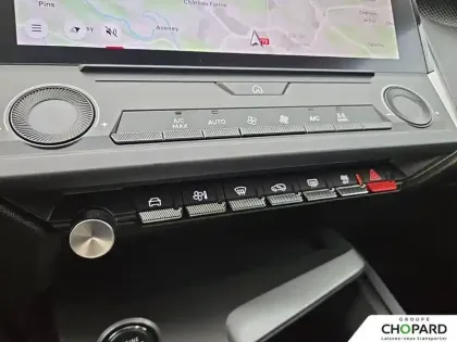 Photo 21 Peugeot 308  SW Hybrid 136 e-DCS6