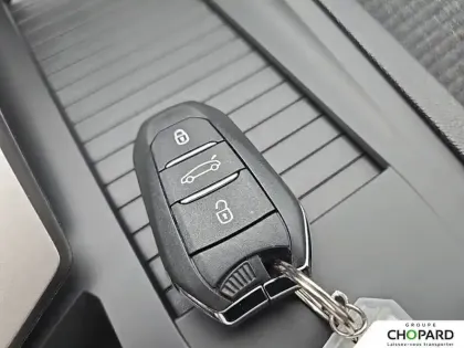 Photo 20 Peugeot 308  SW Hybrid 136 e-DCS6