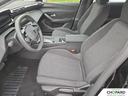 Photo 10 Peugeot 308  SW Hybrid 136 e-DCS6