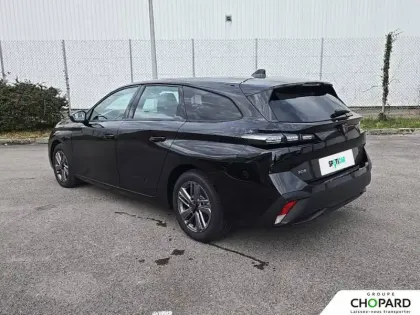 Photo 34 Peugeot 308  SW Hybrid 136 e-DCS6