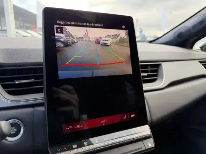 Photo 15 Renault Symbioz  E-Tech full hybrid 145