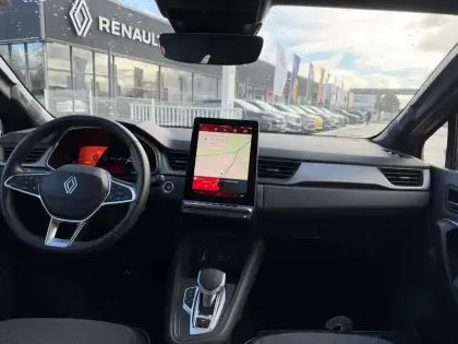 Photo 6 Renault Symbioz  E-Tech full hybrid 145