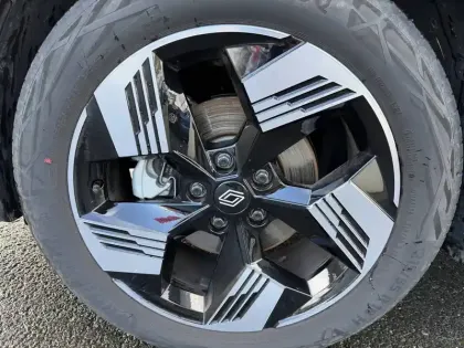 Photo 14 Renault Symbioz  E-Tech full hybrid 145