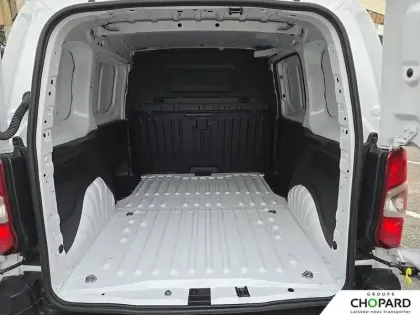 Photo 100 Peugeot Partner  FOURGON M 650 KG BLUEHDI 100 S&S BVM6