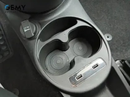 Photo 16 Fiat 500  1.0 70 ch Hybride BSG S/S