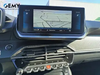 Photo 15 Peugeot 208  PureTech 130 S&S EAT8