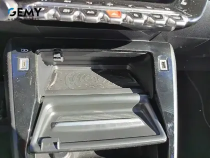 Photo 25 Peugeot 208  PureTech 130 S&S EAT8