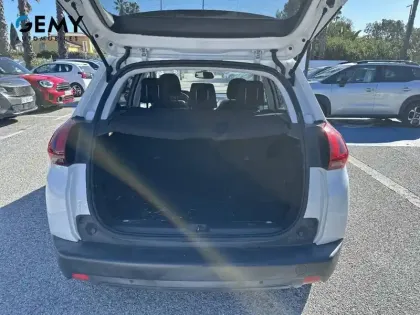 Photo 5 Peugeot 2008  PureTech 130ch S&S EAT6