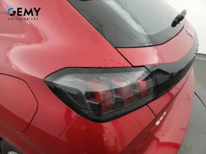 Photo 16 Peugeot 208  BlueHDi 100 S&S BVM6